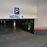 Odeon 酒店 4*