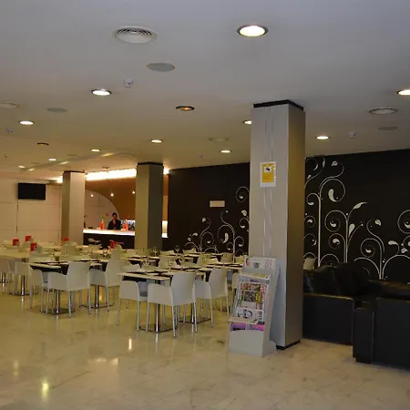 ホテル Odeon